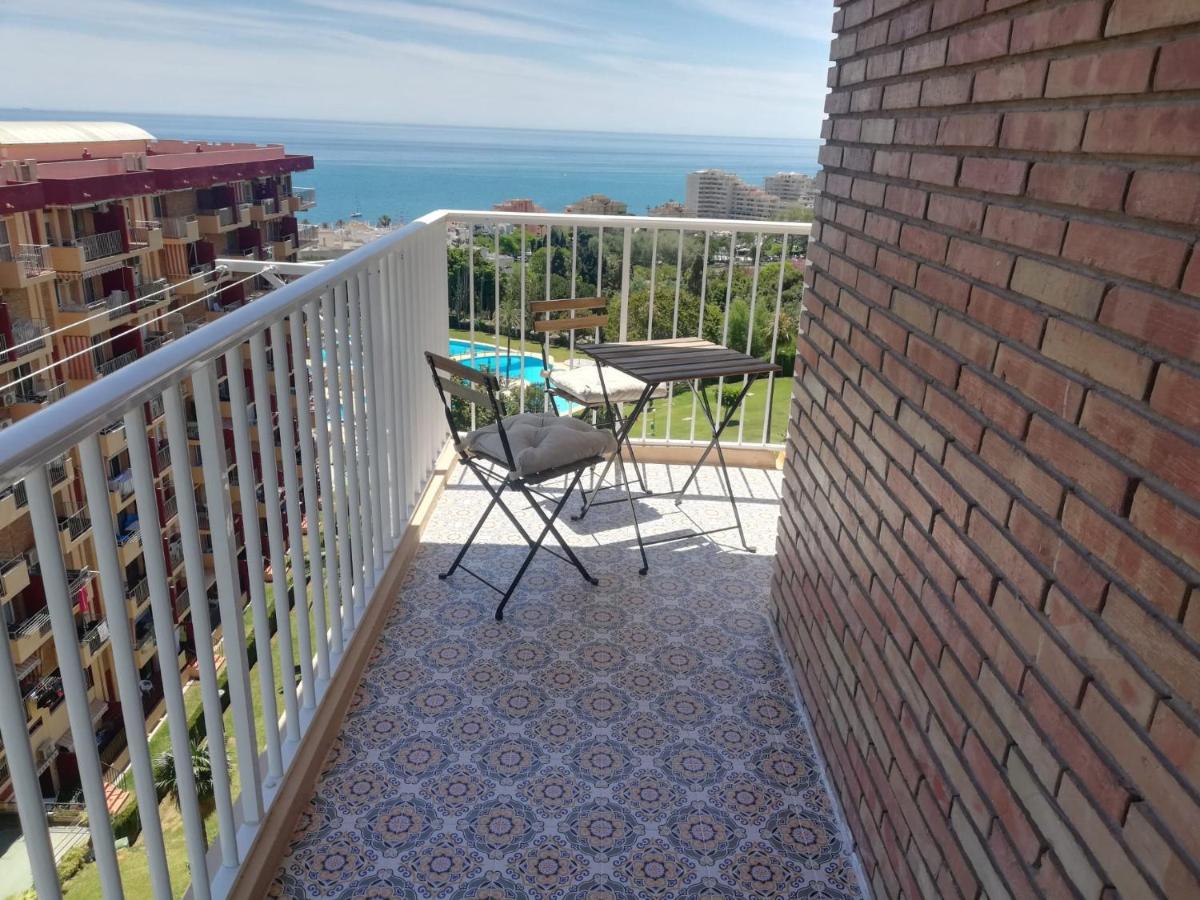 Acogedor,Apartamento.Piscina, Vistas, Terraza Бенальмадена Екстер'єр фото