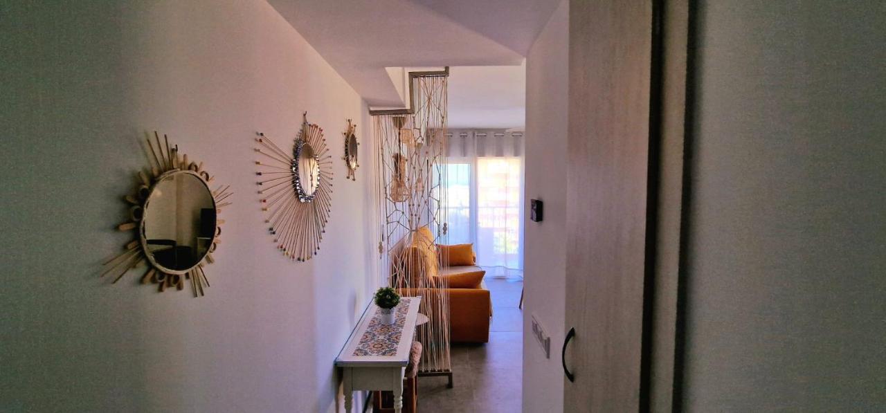 Acogedor,Apartamento.Piscina, Vistas, Terraza Бенальмадена Екстер'єр фото